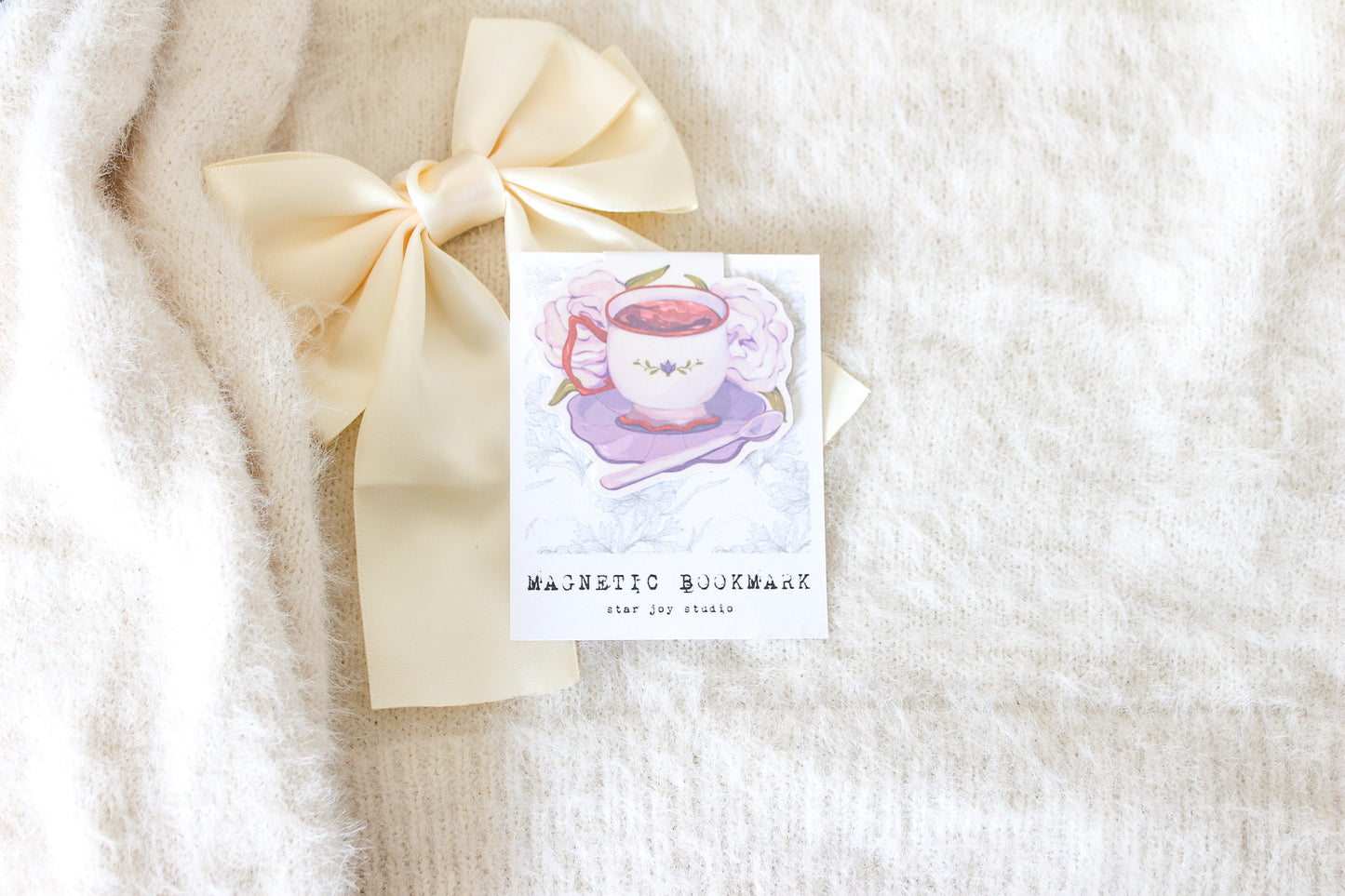 Lavender Tea Time - Magnetic Bookmark